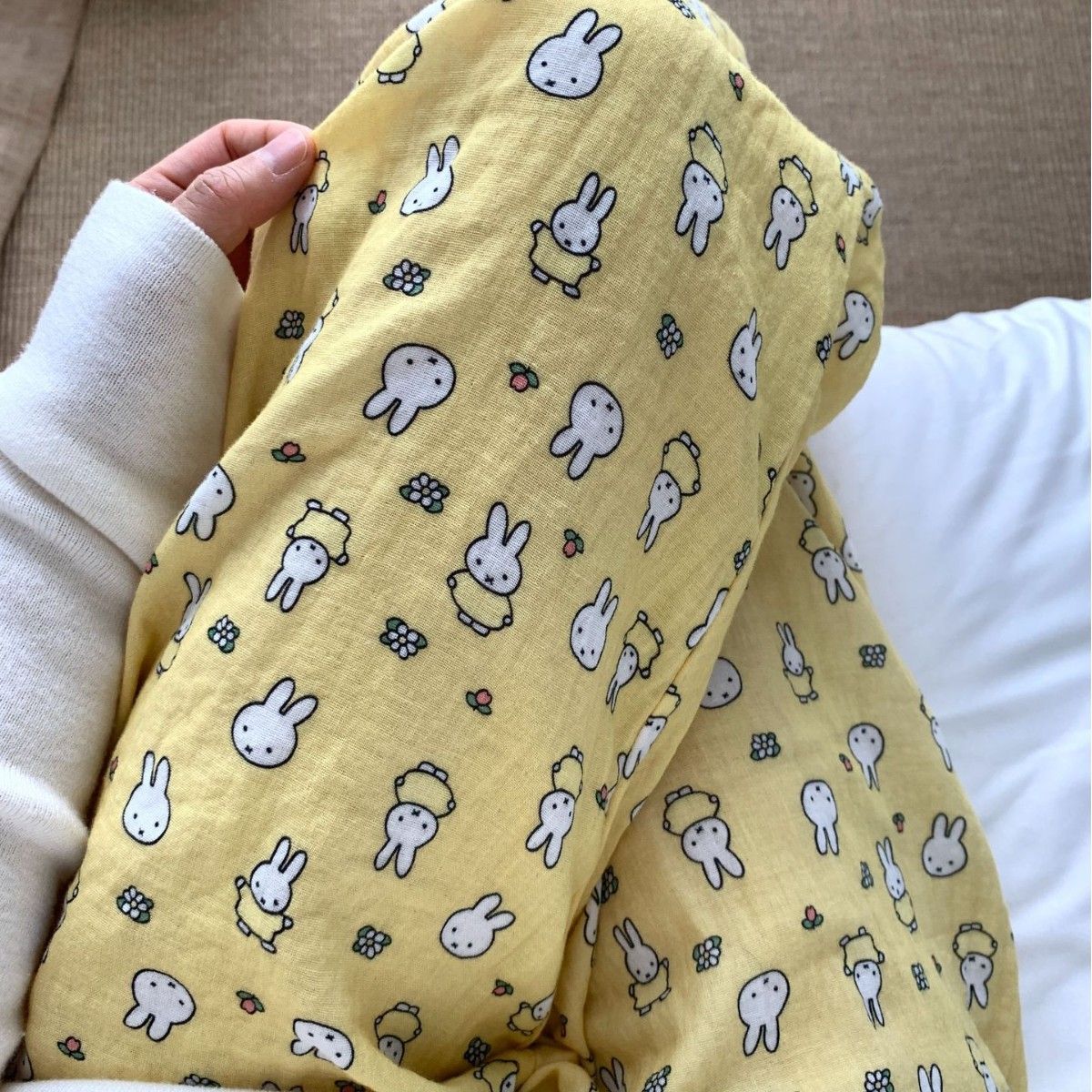 Gele Miffy pyjamabroek van 100 - Baby Nursery Yellow recensie en prijs